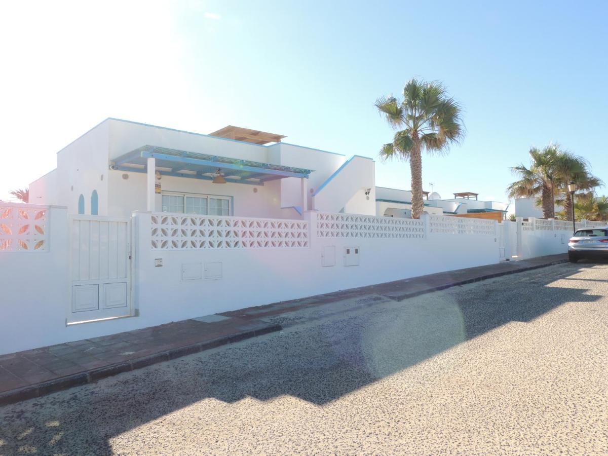 Cozy, Beach House , By Mahbovillas La Oliva Exteriör bild